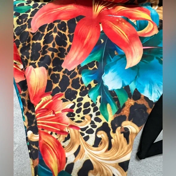 Tropical Floral Animal Print Halter Tie Sides Cheeky Bikini Set - Picture 4 of 12